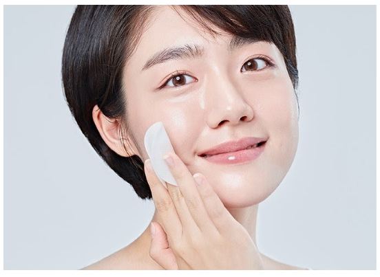 kem dưỡng trắng innisfree whitening pore cream